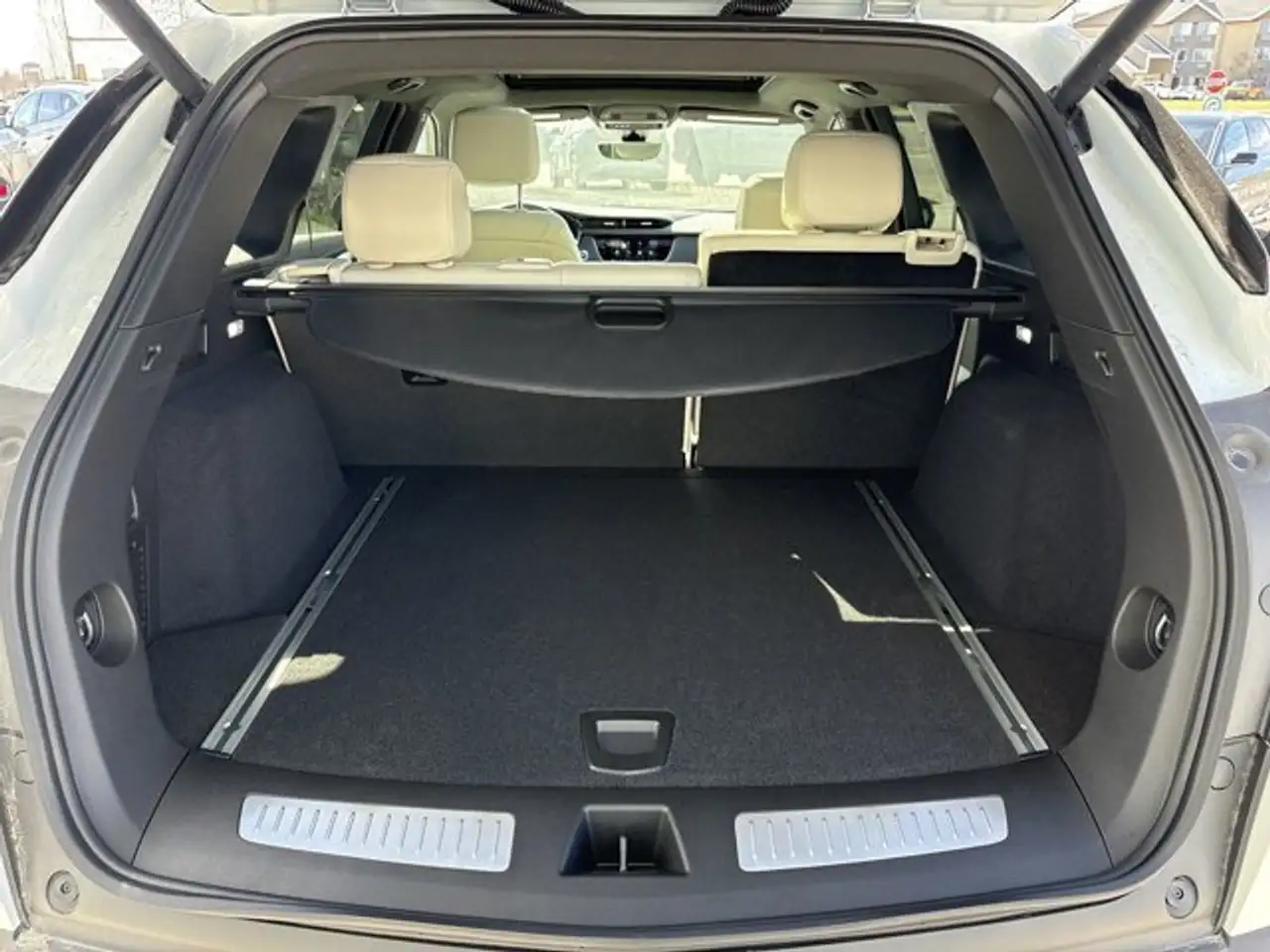 Cadillac XT5 снимка Cadillac XT5