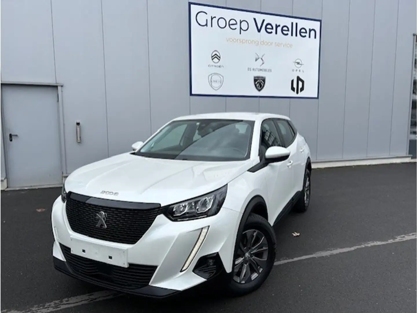 Peugeot 2008 PureTech S&S Active Pack Weiß - 1