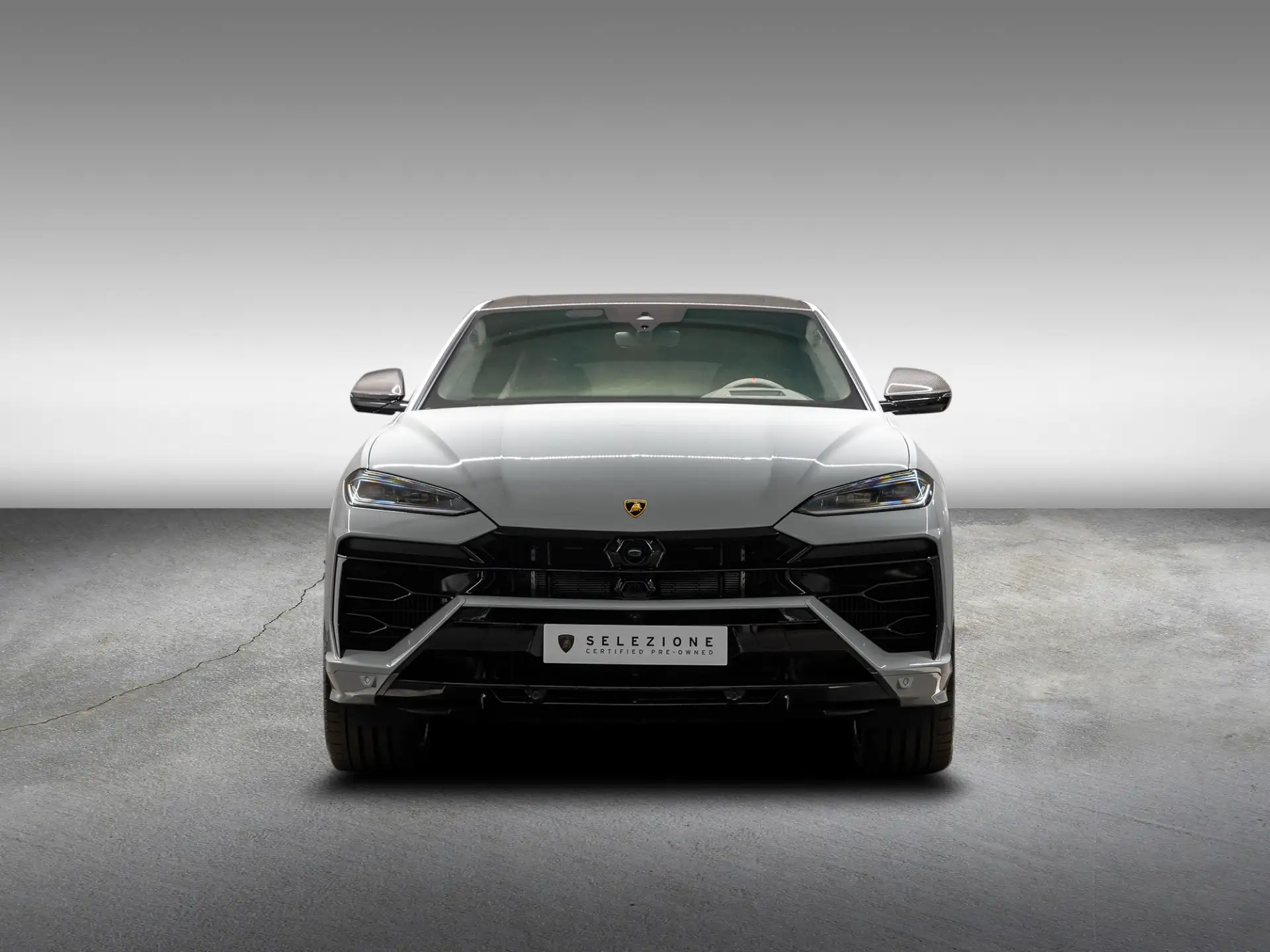 람보르기니 우루스 4.0 V8 Biturbo Plug-in Hybrid 2025 화이트 사진 5