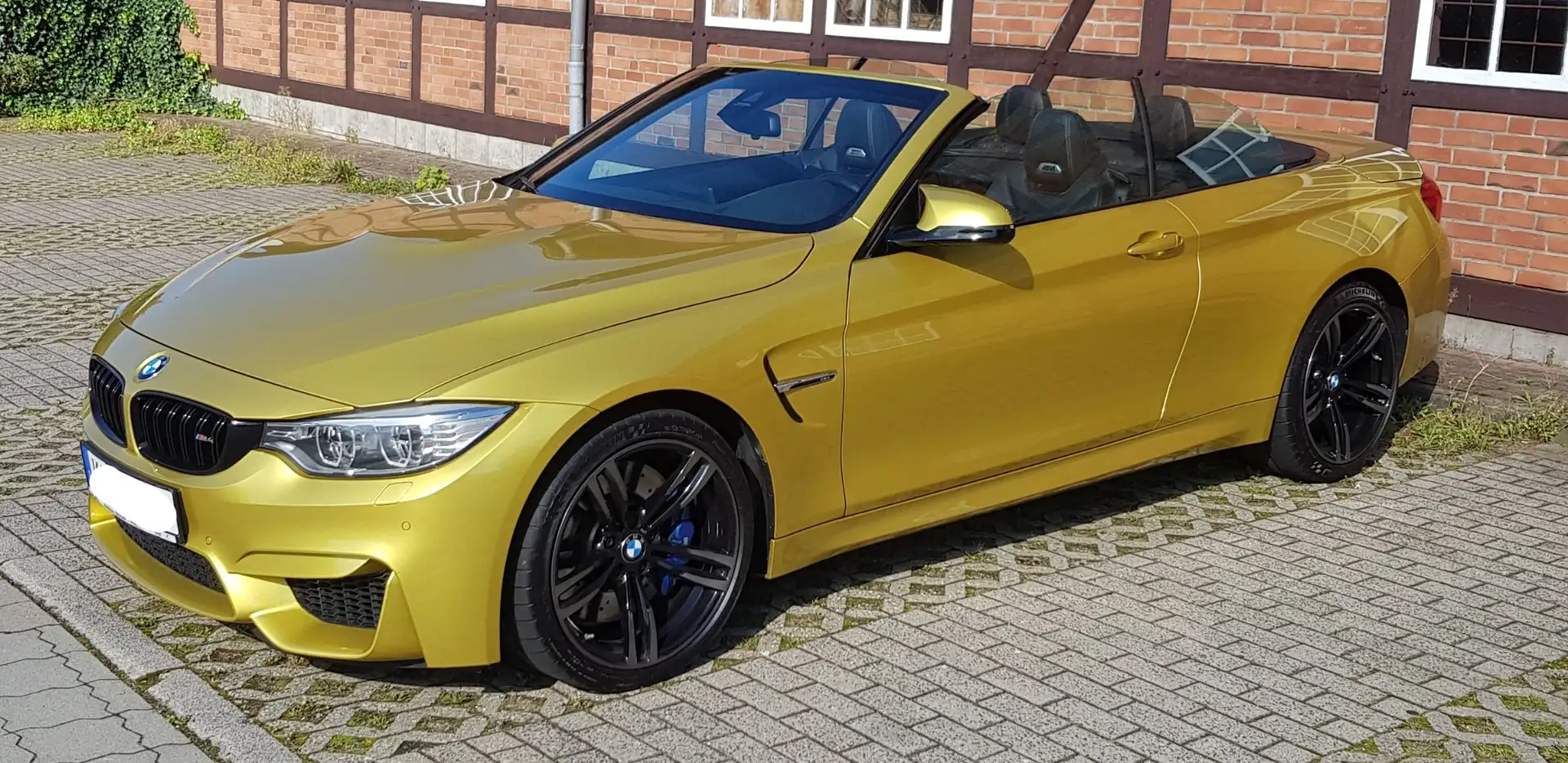 BMW M4 M4 Cabrio DKG Geel - 2