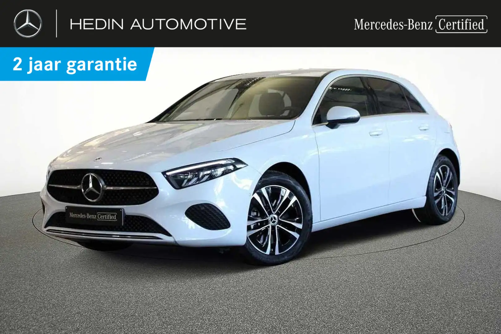 Mercedes-Benz A 250 e Hatchback Business Line | Smartphone Integratie Wit - 1