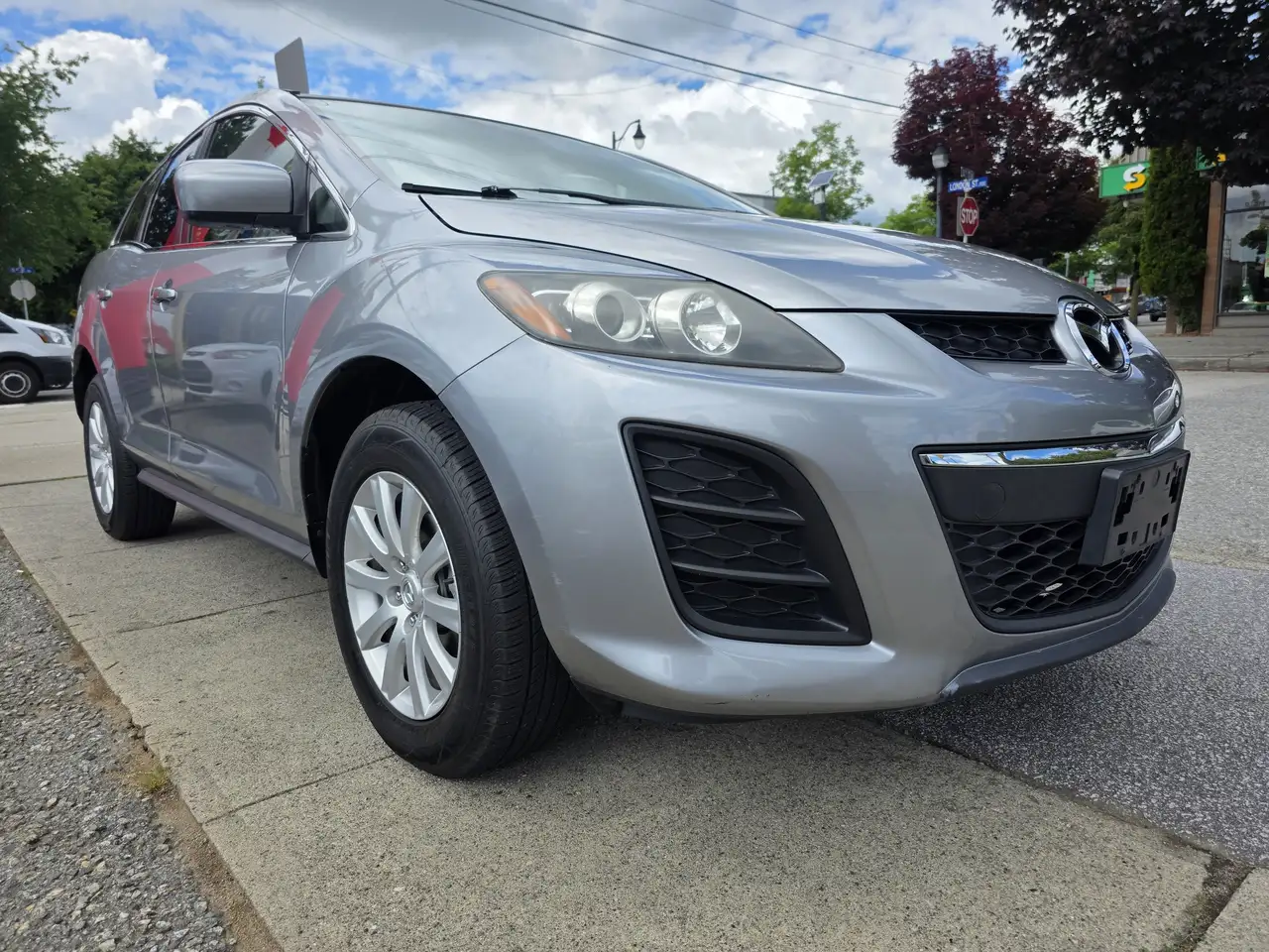 Mazda CX-7 photo Mazda CX-7