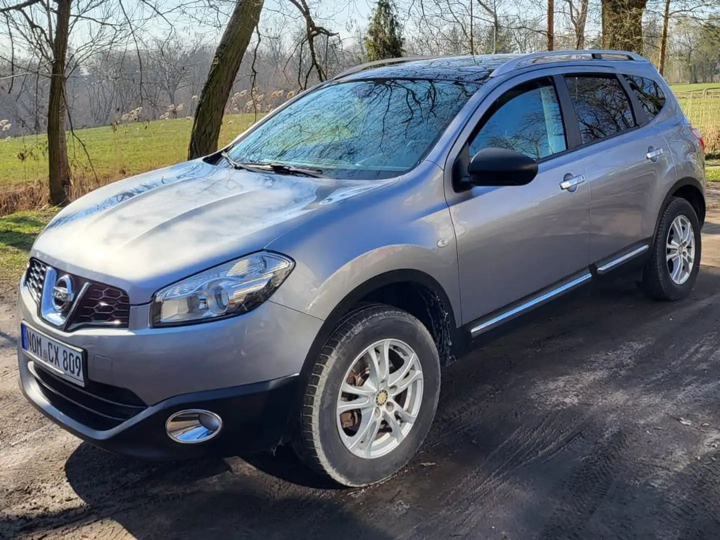 Nissan Qashqai+2 1.6 Gris - 1