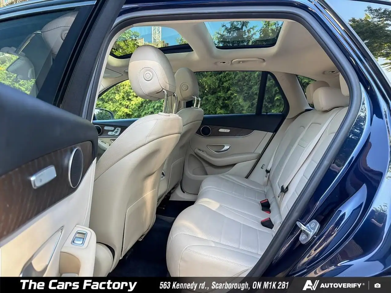 Mercedes-Benz GLC снимка Mercedes-Benz GLC