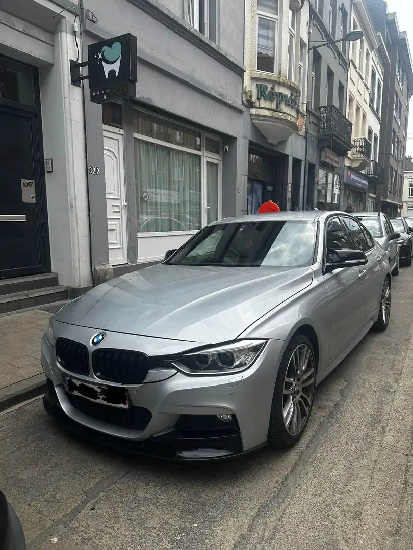 BMW 328 328iA - 1