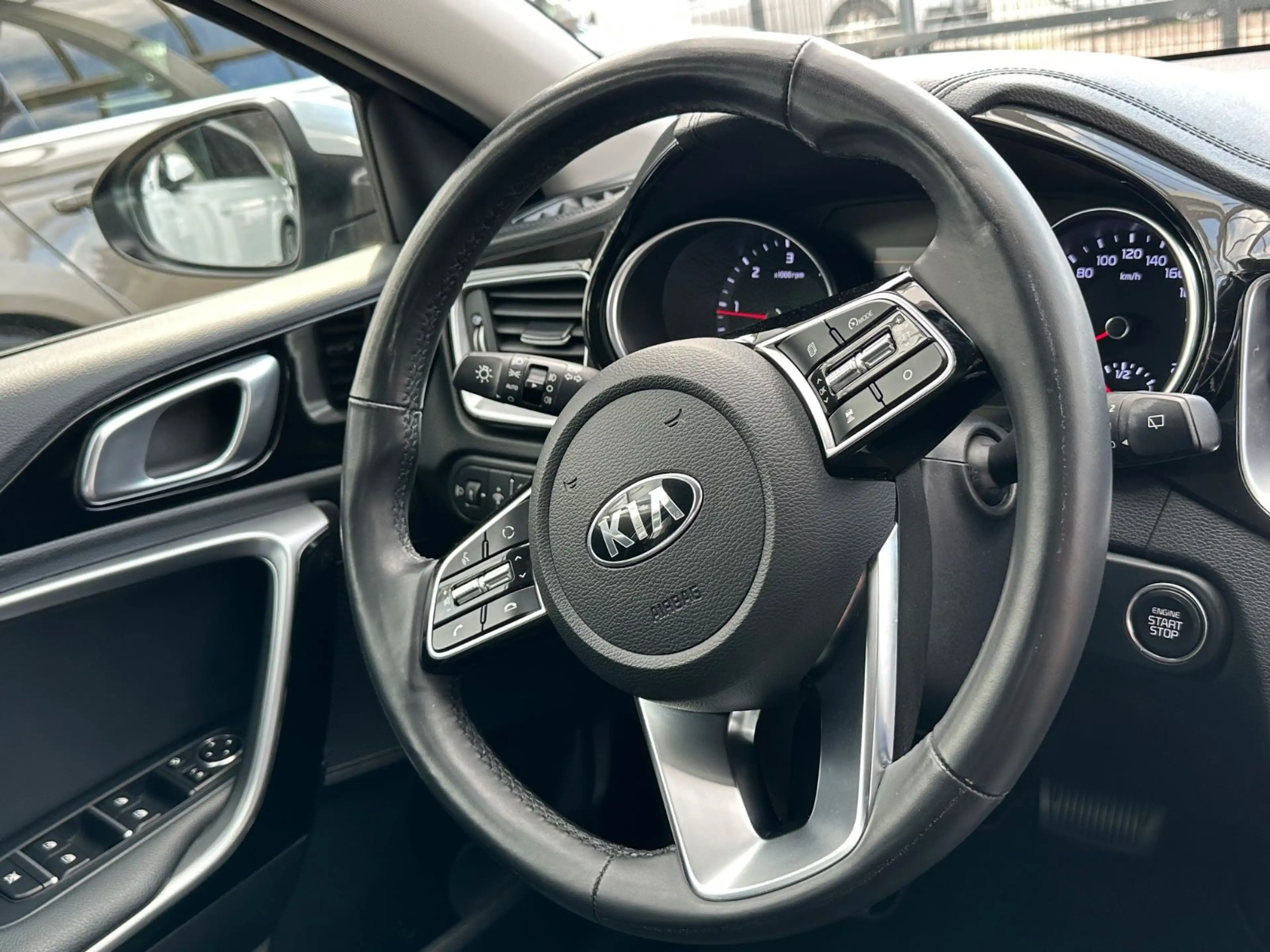 Kia XCeed Spirit*LED*R-Kamera*Ky-go*KlimaT*Sitzheizu — photo 7