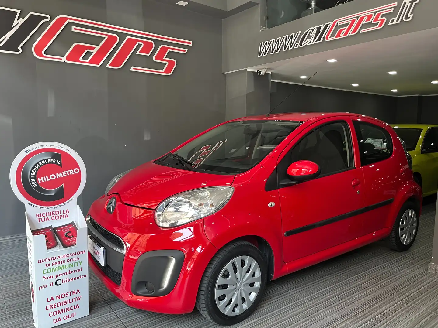 Citroen C1 1.0 GPL 68cv Seduction 5p Euro5 ITALIANA Червоний - 2