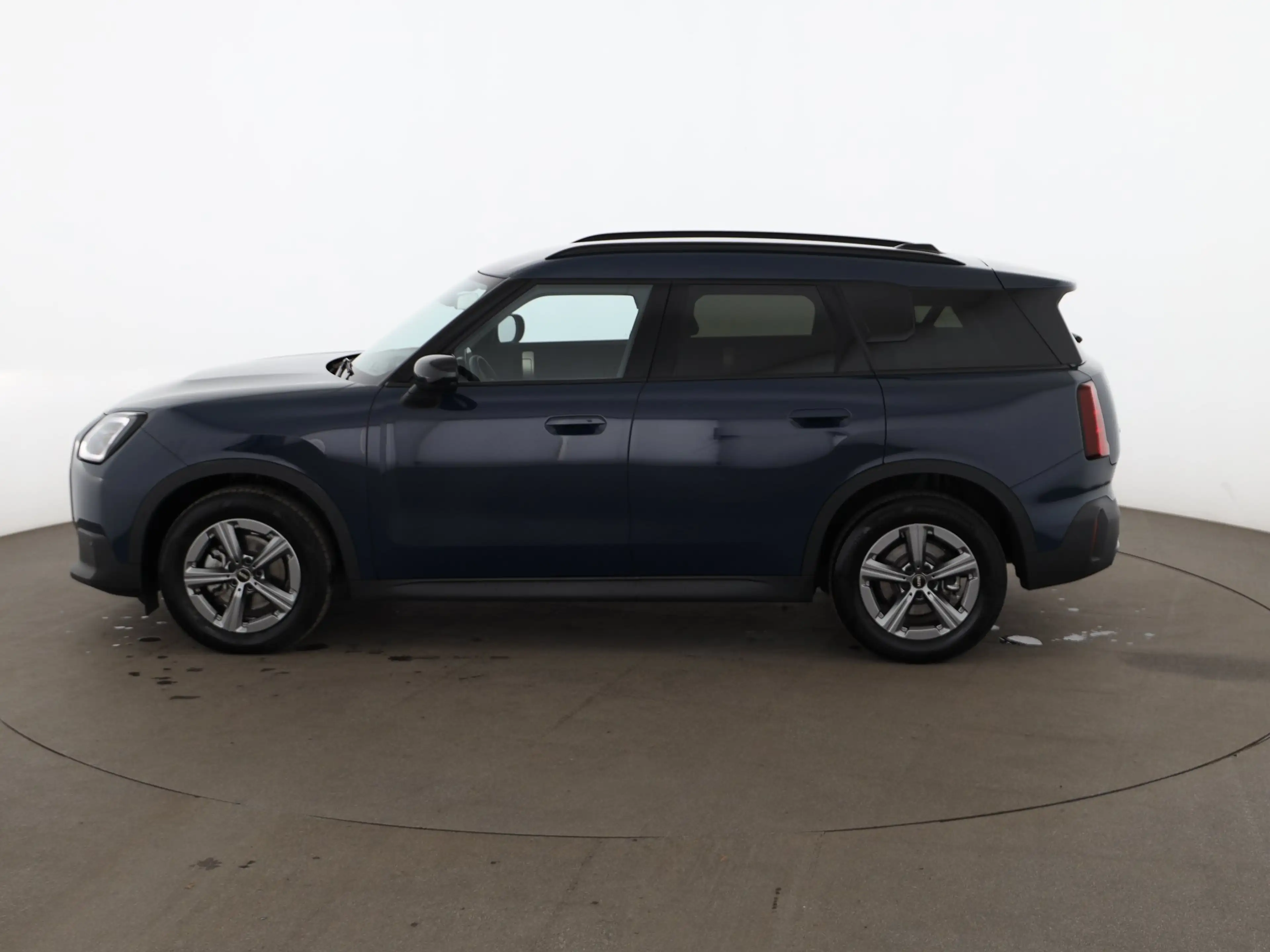 MINI Cooper D Countryman Countryman D Essential Trim Aut LED HEAD-UP NAVI — photo 7