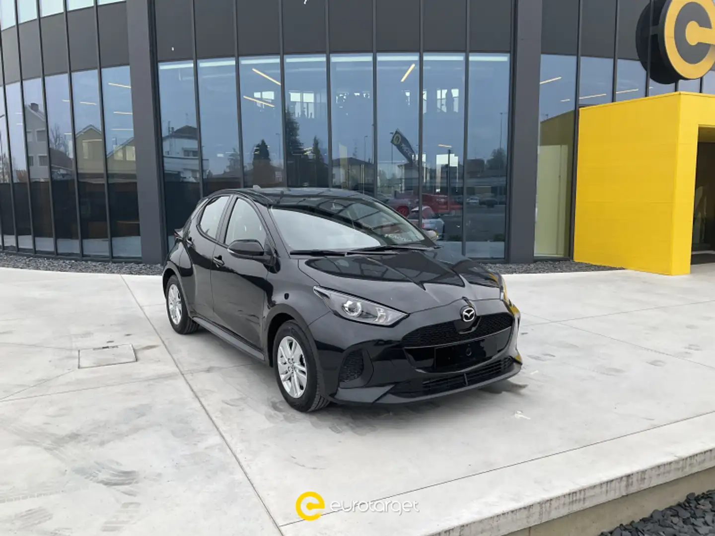Mazda 2 1.5 VVT e-CVT Full Hybrid Electric Centre-Line Nero - 1