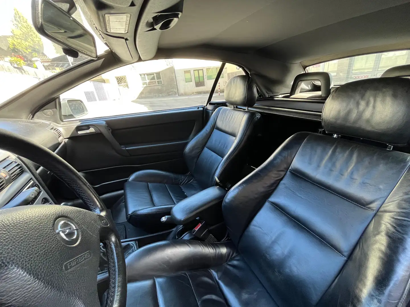 Opel Astra Astra Cabrio Bertone 1,6 16V Bertone Silber - 2