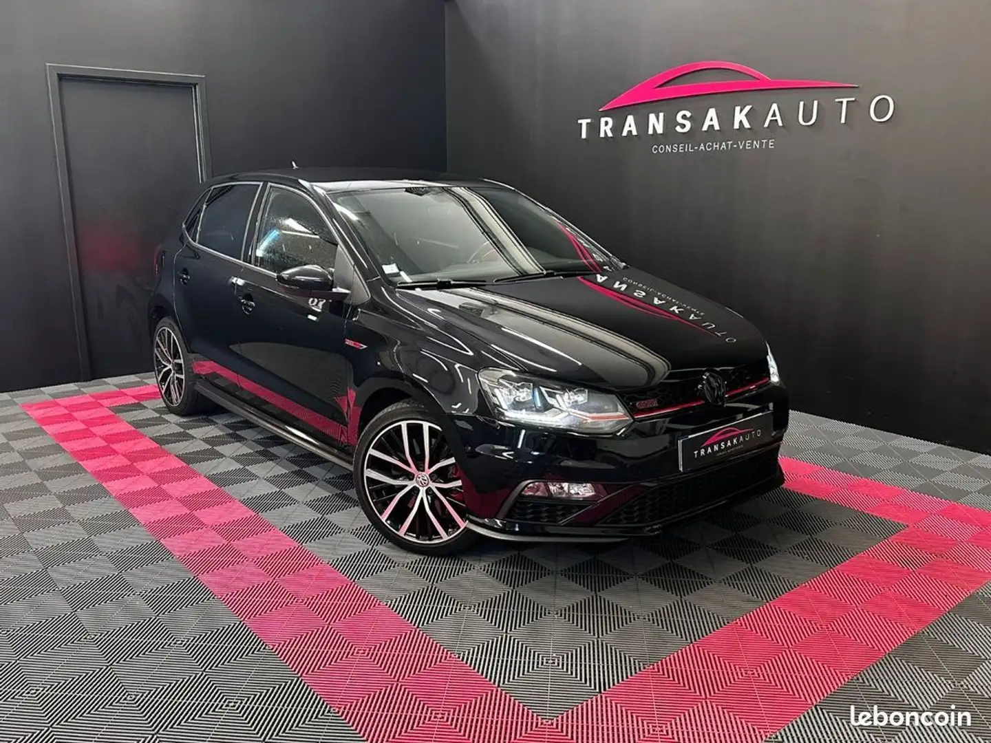 Volkswagen Polo 1.8 tsi 192 bmt dsg7 gti suivi complet révision à jour Schwarz - 1
