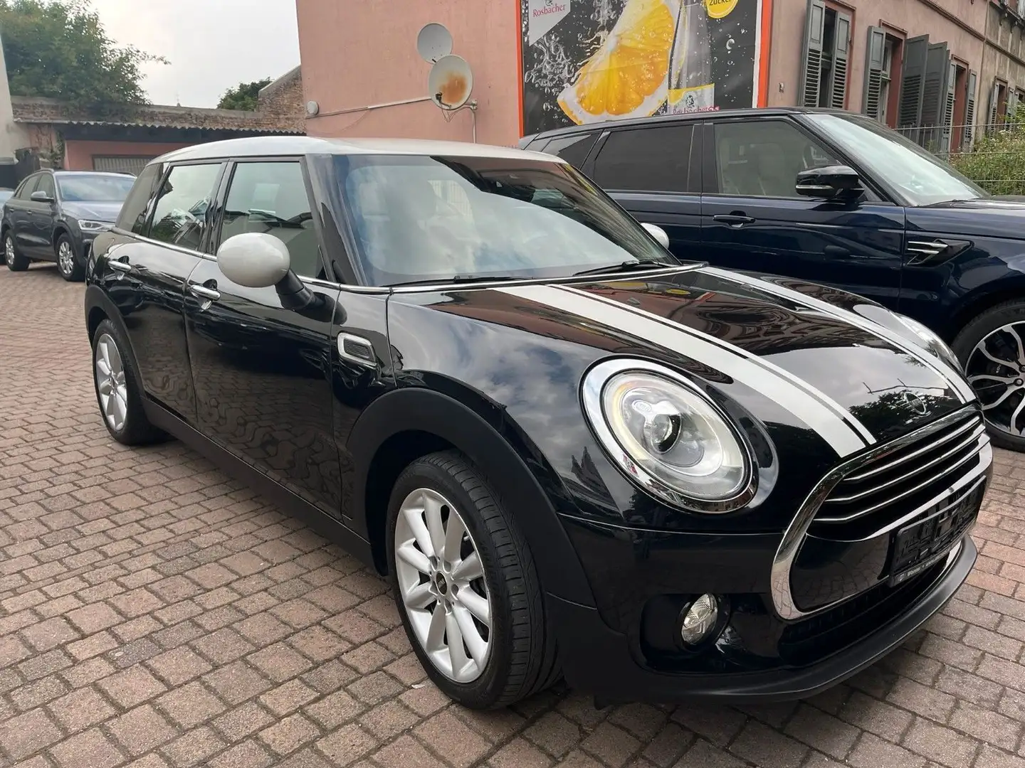 MINI Cooper D Clubman Schwarz - 1
