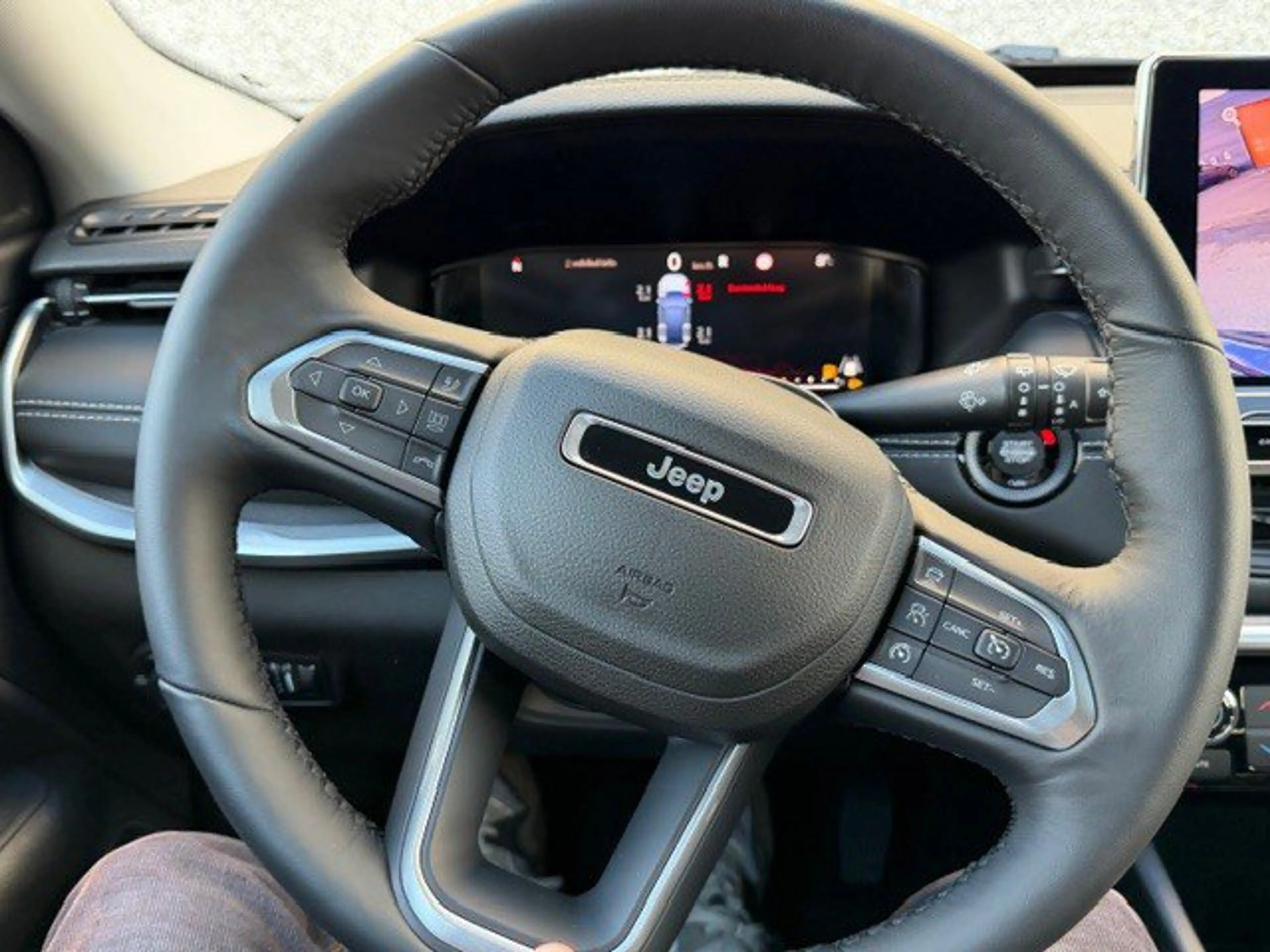 Jeep Compass *CAR PLAY*GPS*KEY LESS GO* 1.5 BENZ 130 PK MHEV — photo 4