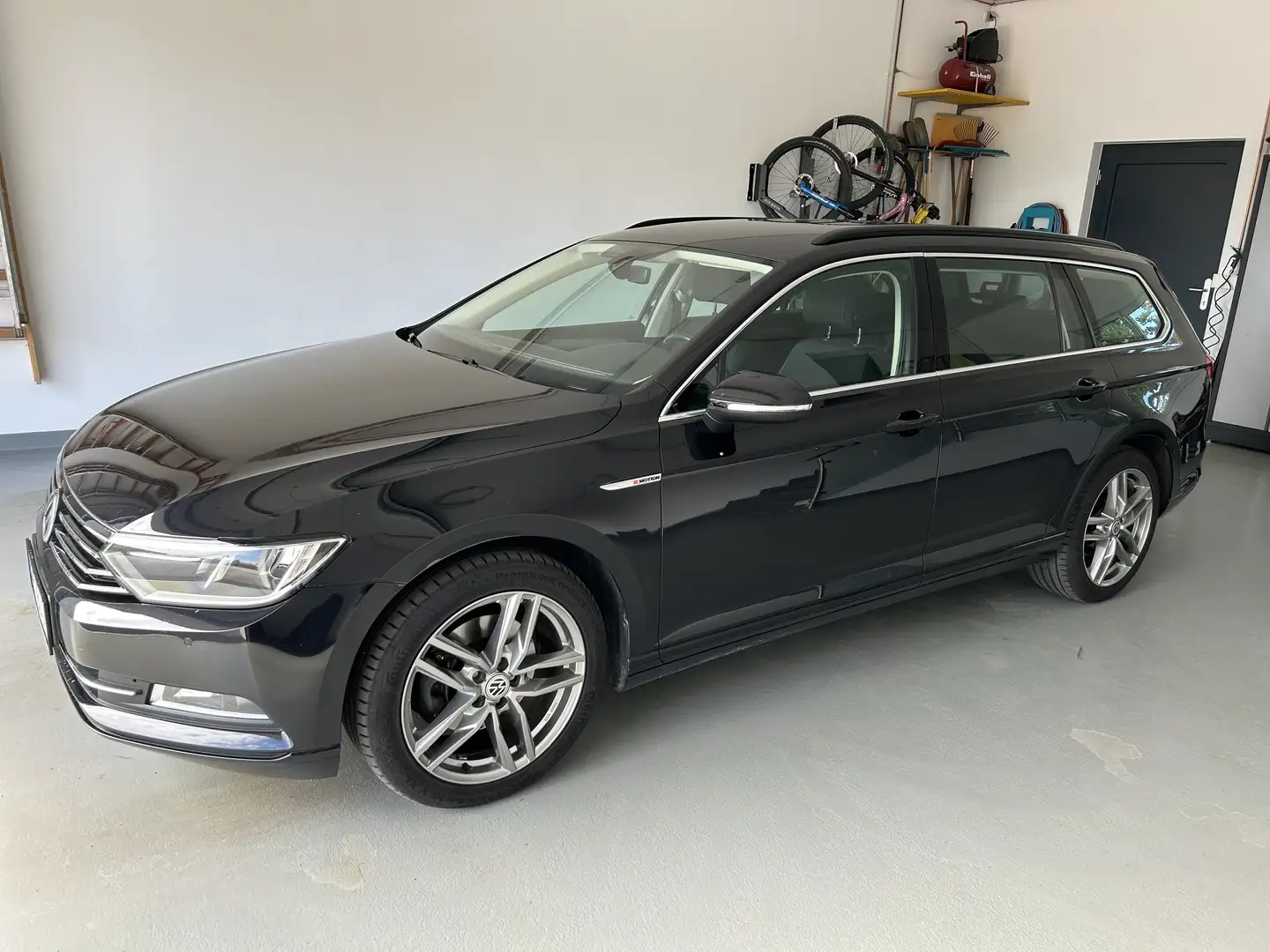 Volkswagen Passat Variant SCR Comfortline TDI 4Motion DSG - 1