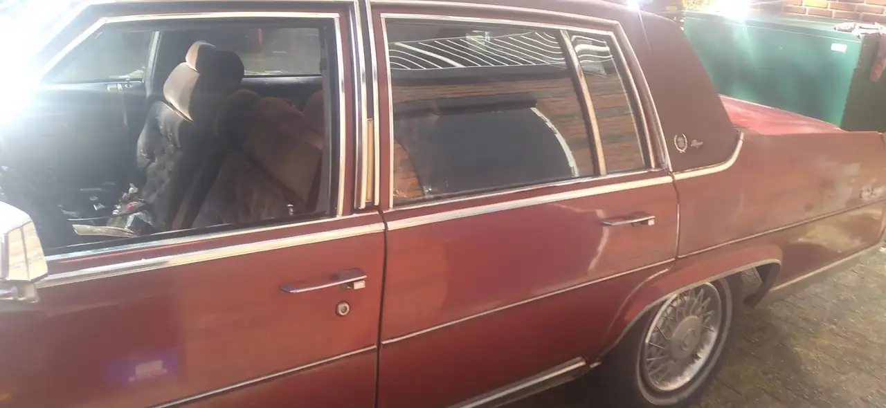Cadillac Fleetwood Brougham D,elegance, foto 4