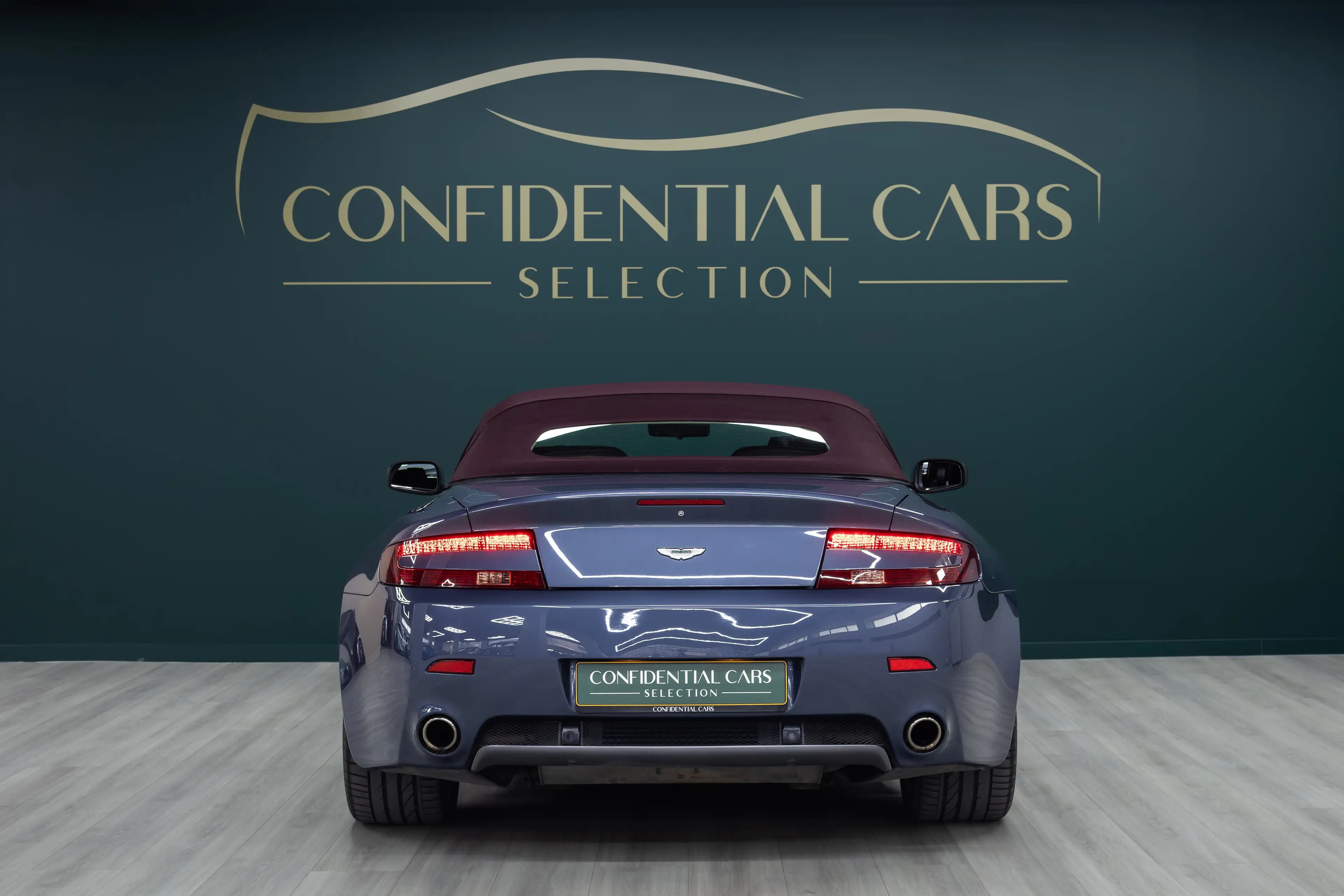 Aston Martin V8 Vantage Roadster Sportshift DualClutch — photo 13