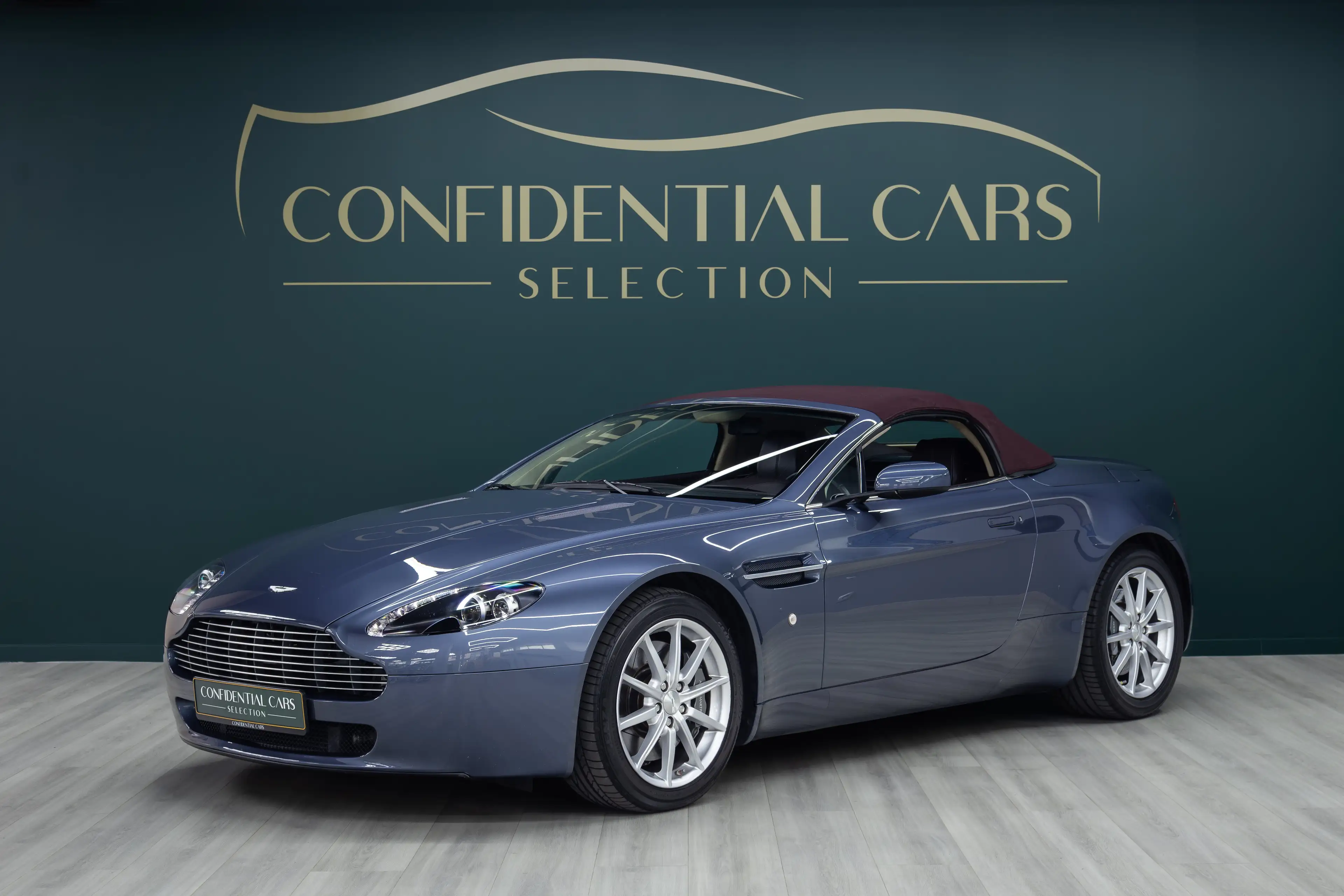 Aston Martin V8 Vantage Roadster Sportshift DualClutch — photo 8