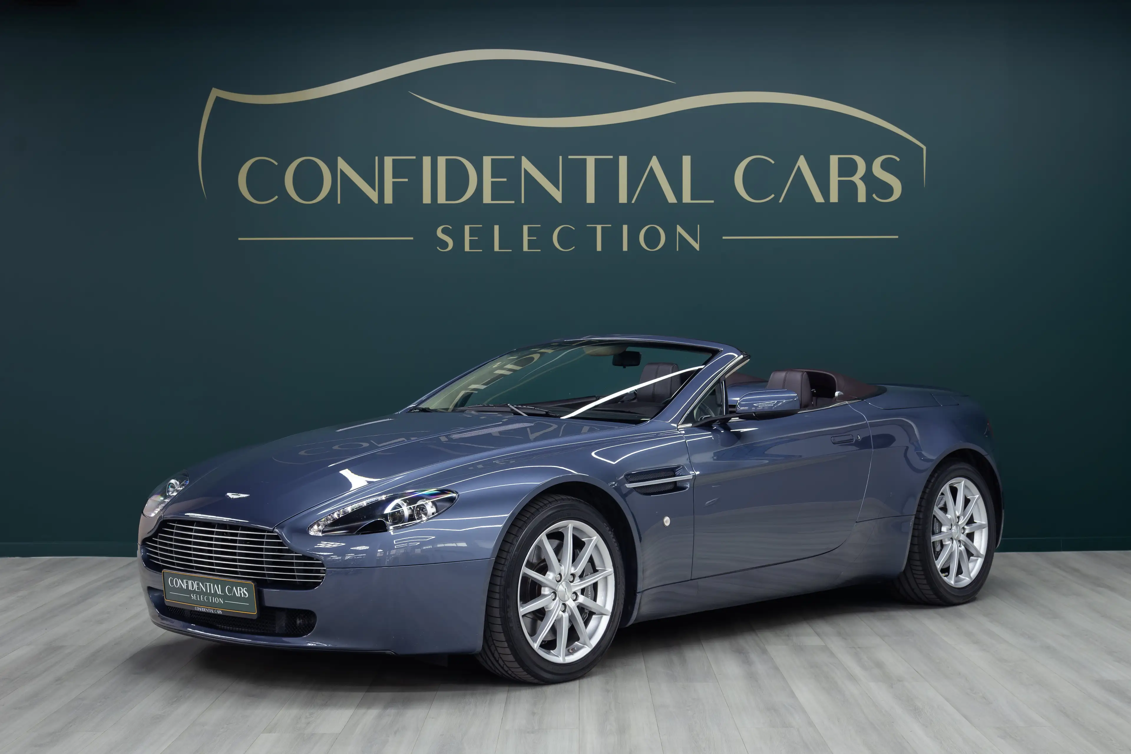Aston Martin V8 Vantage Roadster Sportshift DualClutch — photo 7