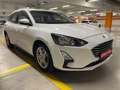 Ford Focus Traveller 1,5 EcoBlue Cool & Connect Aut. Weiß - thumbnail 2