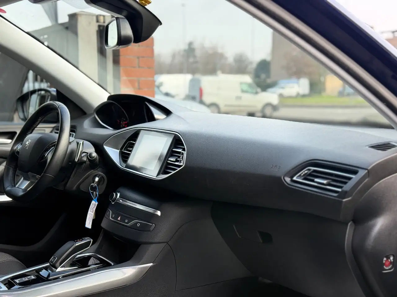 Peugeot 308 BlueHDi 130 S&S EAT8 SW Allure, миниатюра 12