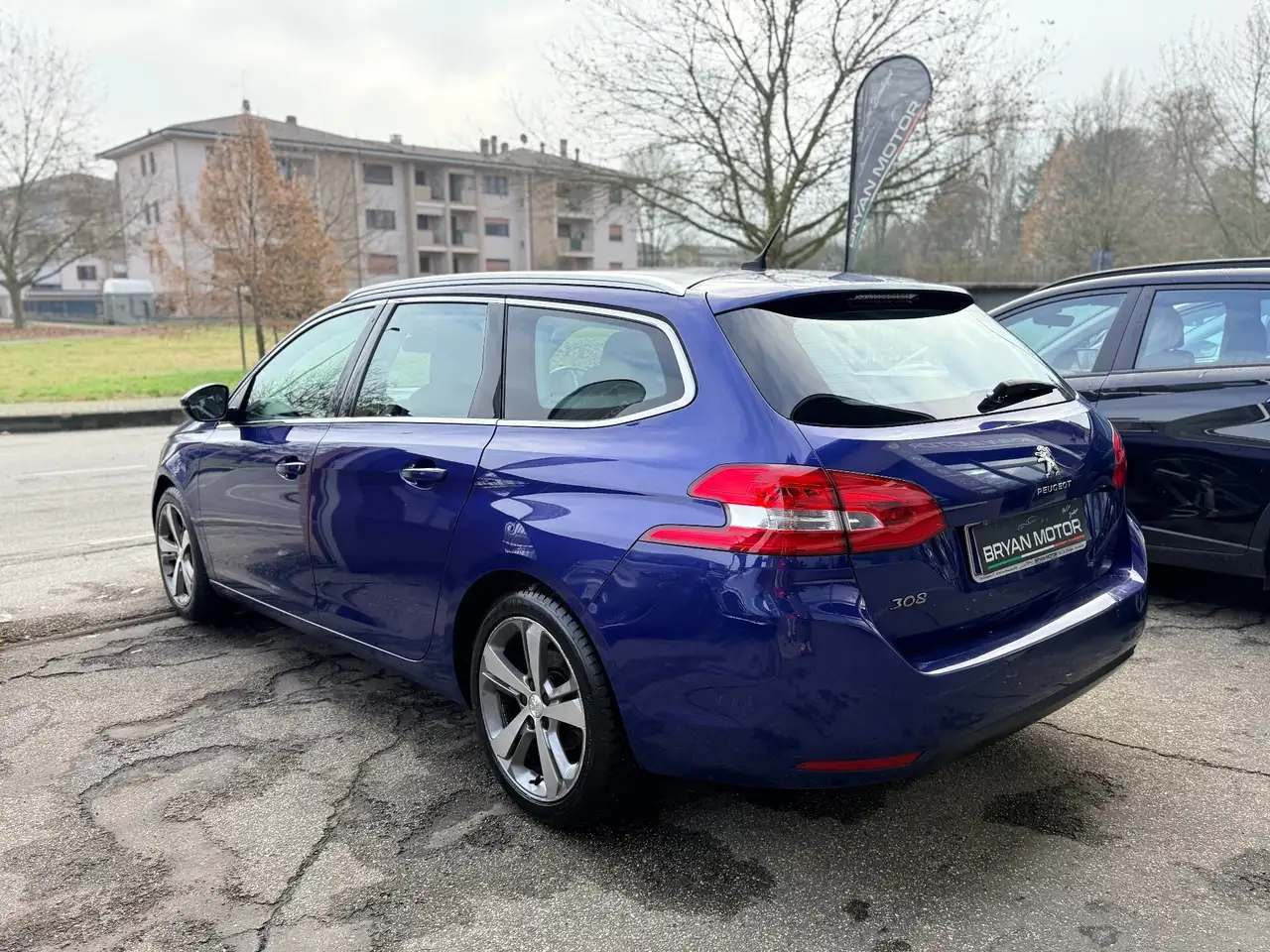 Peugeot 308 BlueHDi 130 S&S EAT8 SW Allure, миниатюра 3