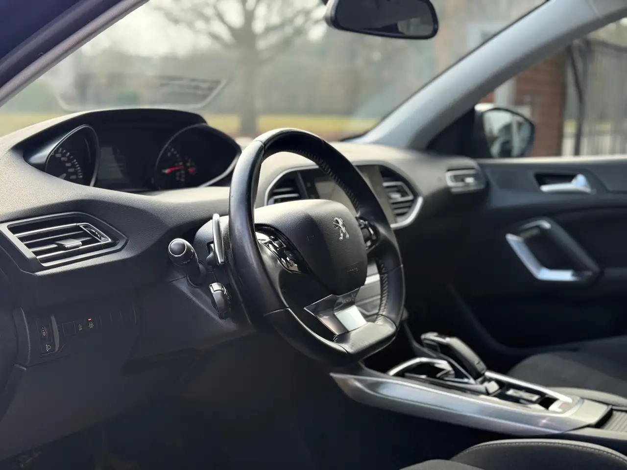 Peugeot 308 BlueHDi 130 S&S EAT8 SW Allure, миниатюра 11