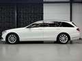 Mercedes-Benz E 220 d NIGHT*KAMERA*WIDESCREEN*APPLE CAR*LEDER Weiß - thumbnail 4