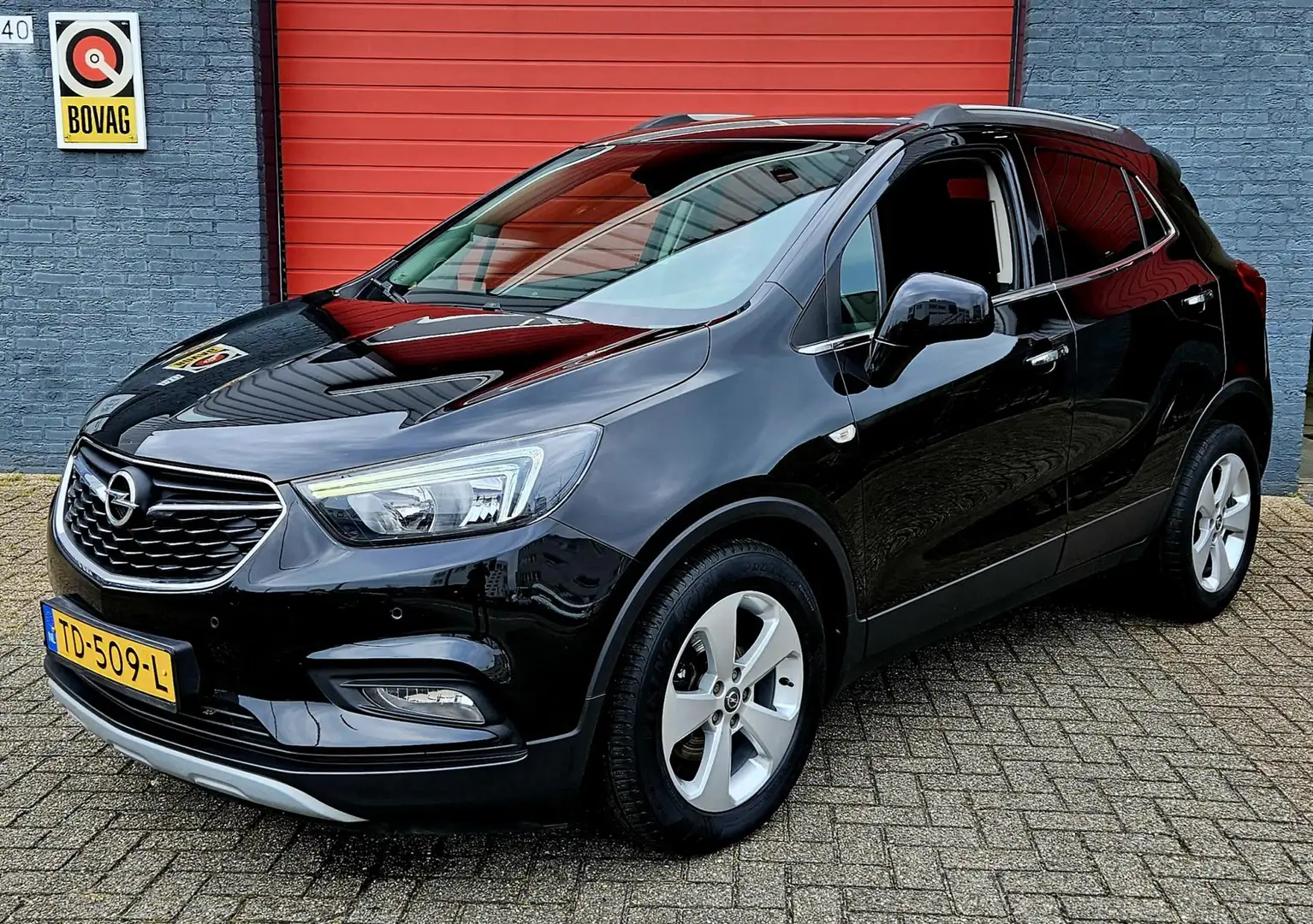 Opel Mokka X 1.4 Turbo Innovation Leer, Navi , Dak Zwart - 2