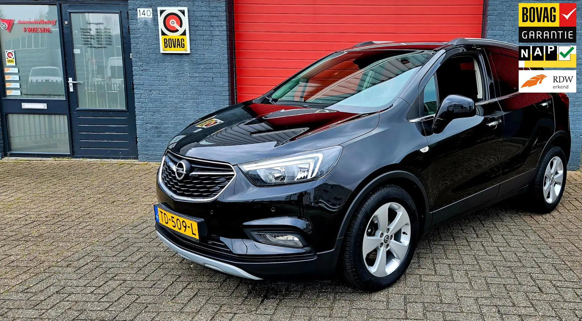 Opel Mokka X 1.4 Turbo Innovation Leer, Navi , Dak Zwart - 1