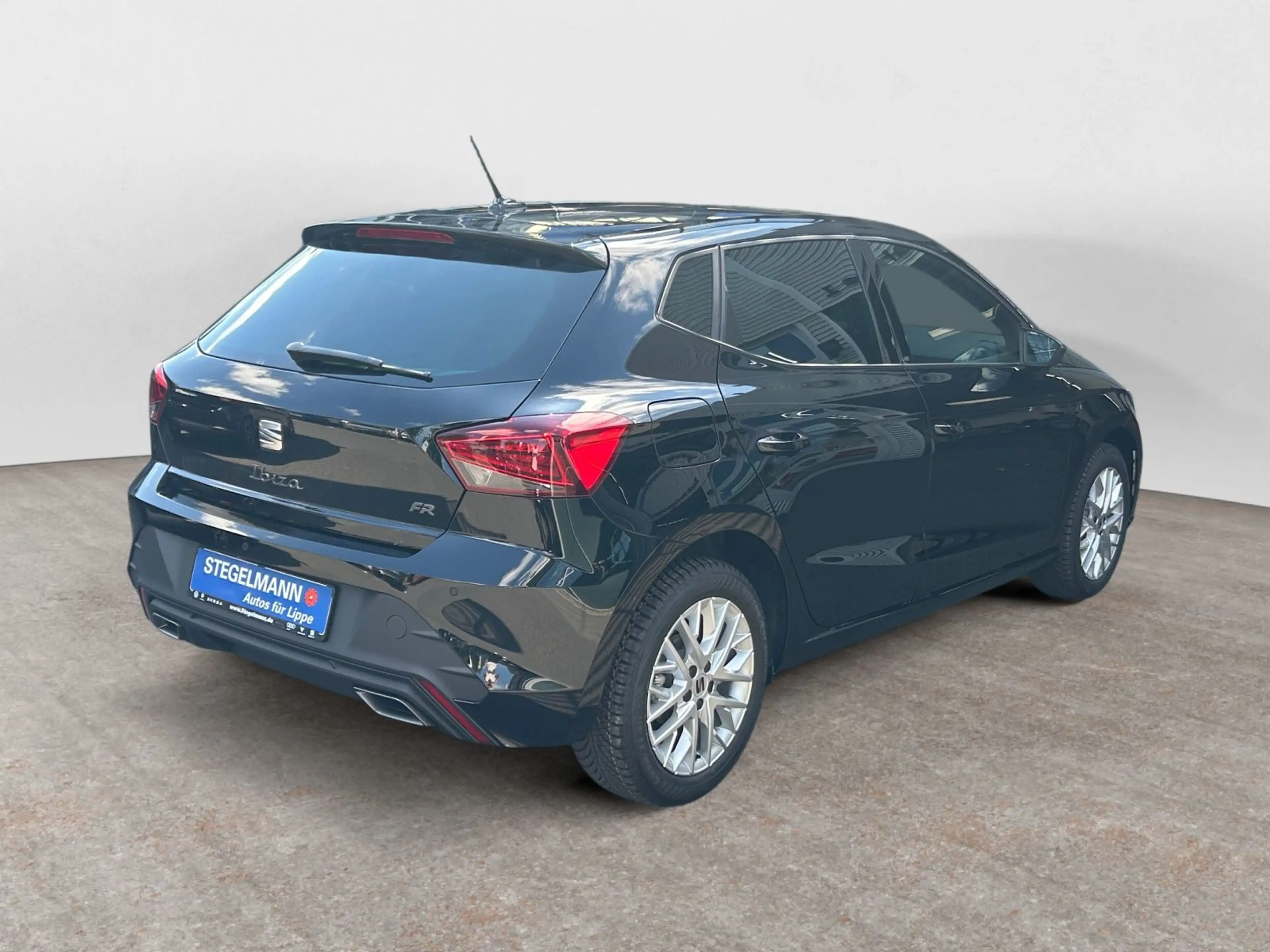 SEAT Ibiza IBIZA FR 1.0 TSI Ganzjahresreifen LED Navi Kamer — photo 6