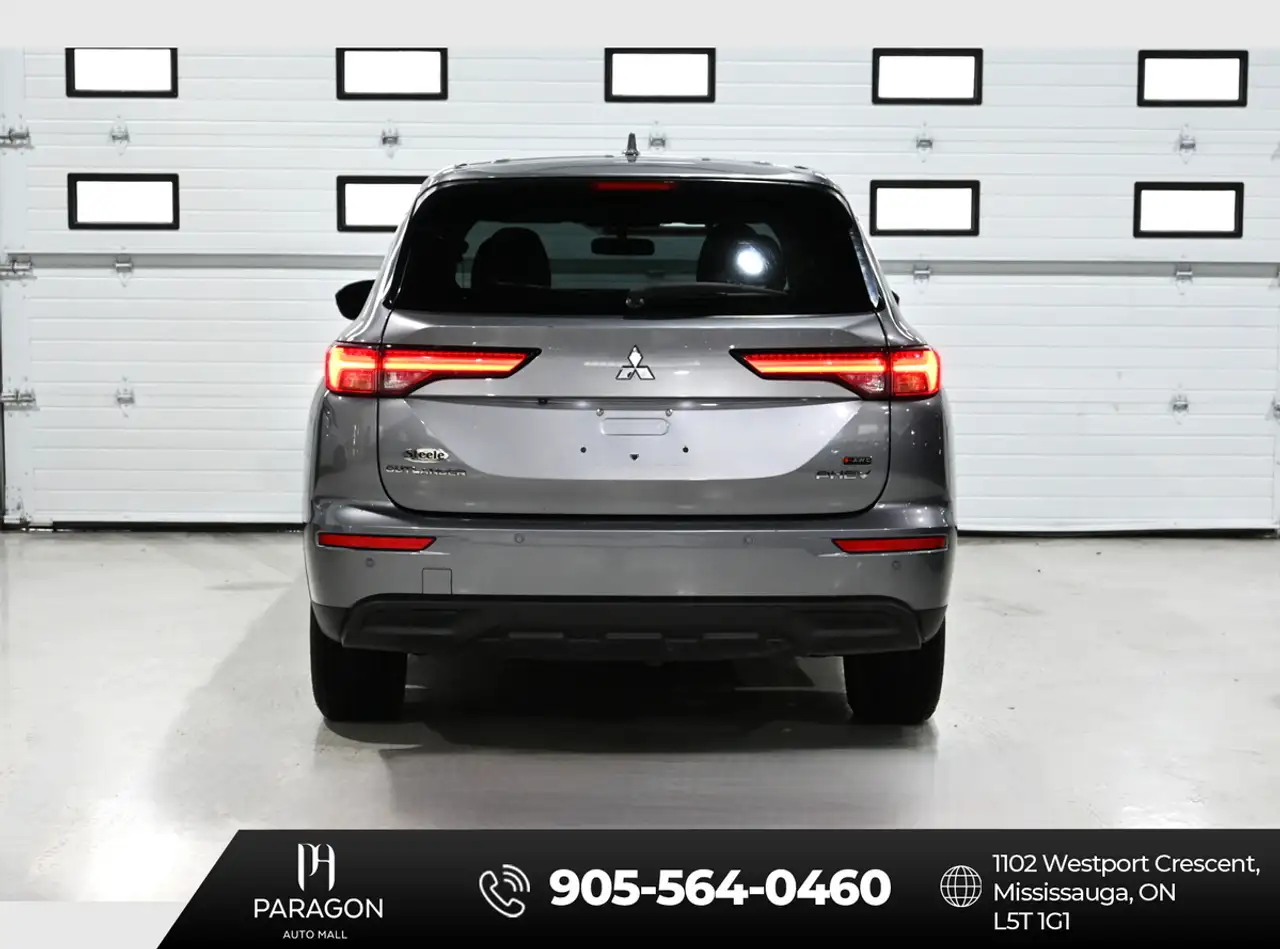 Mitsubishi Outlander photo Mitsubishi Outlander