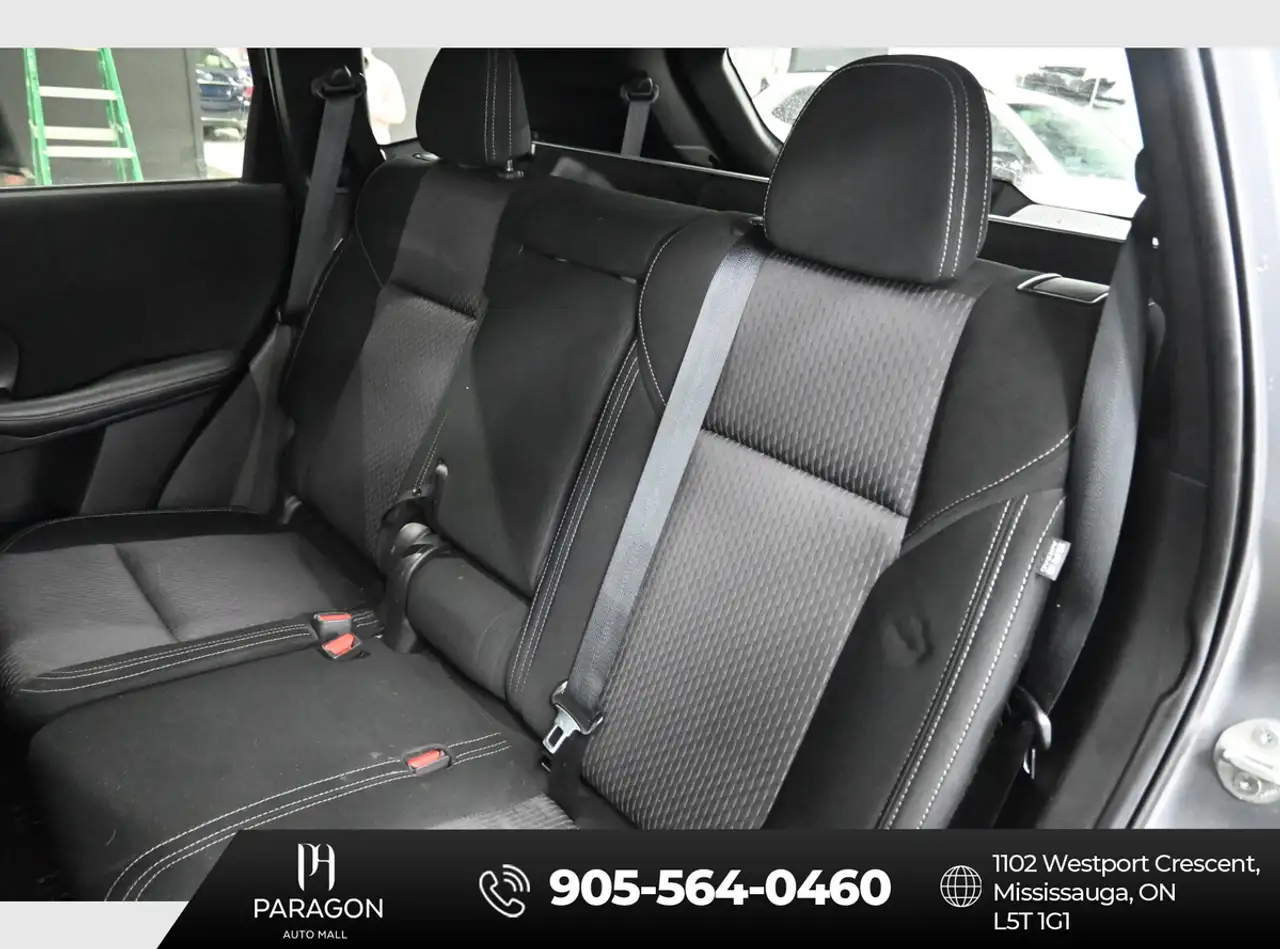 Mitsubishi Outlander photo Mitsubishi Outlander
