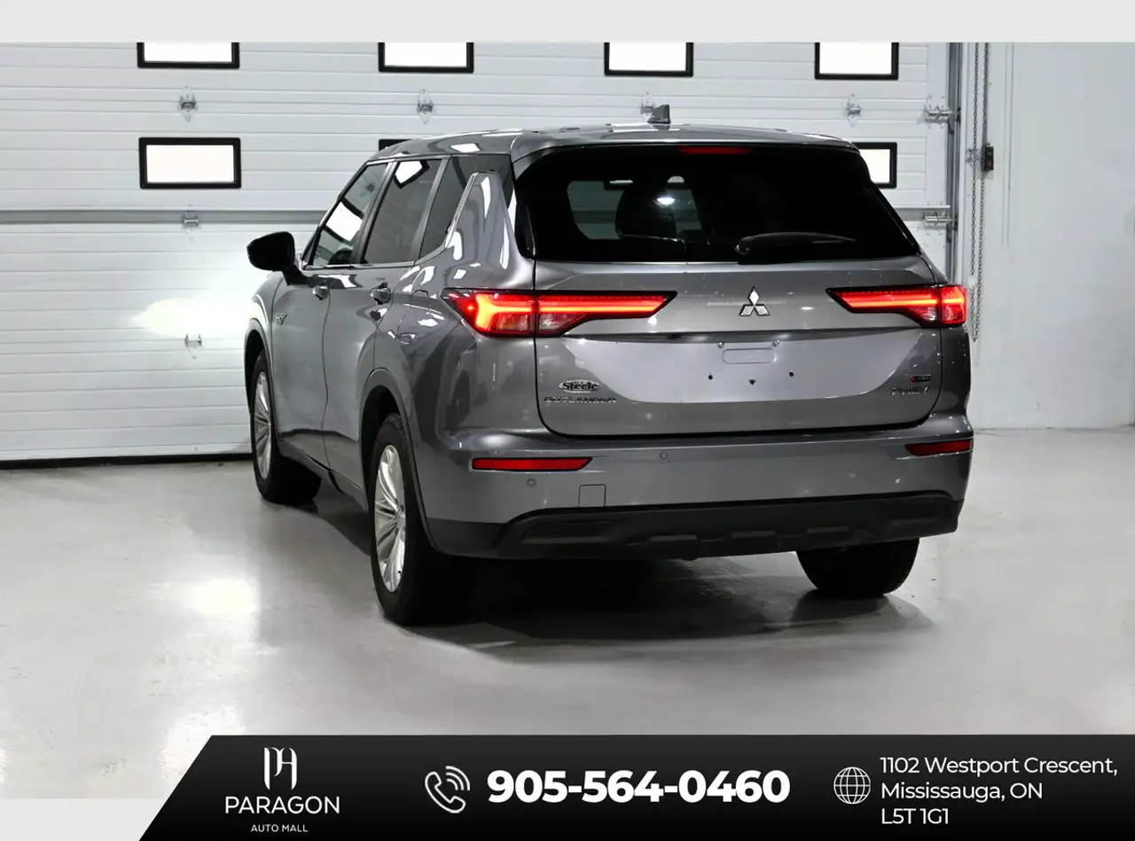 Mitsubishi Outlander photo Mitsubishi Outlander