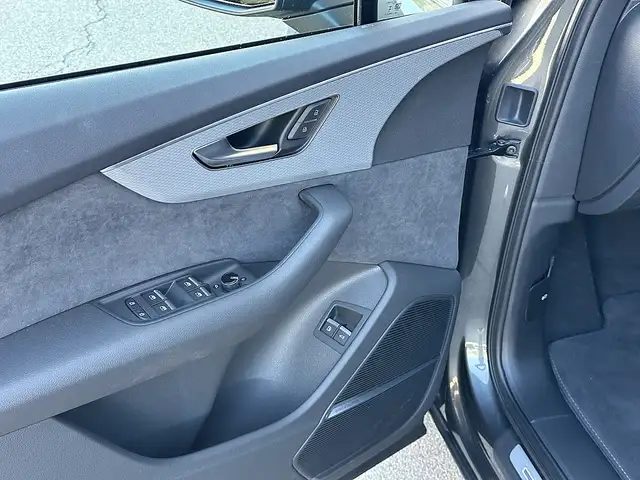 Audi Q7 55 TFSI e PHEV quattro S-line Ansicht 30