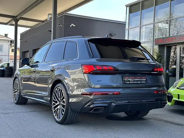 Audi Q7 55 TFSI e PHEV quattro S-line Ansicht 8