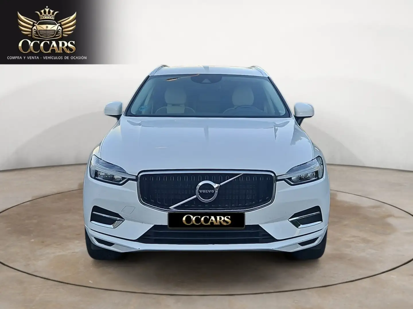 Volvo XC60 D4 Momentum Aut. 190 Weiß - 2