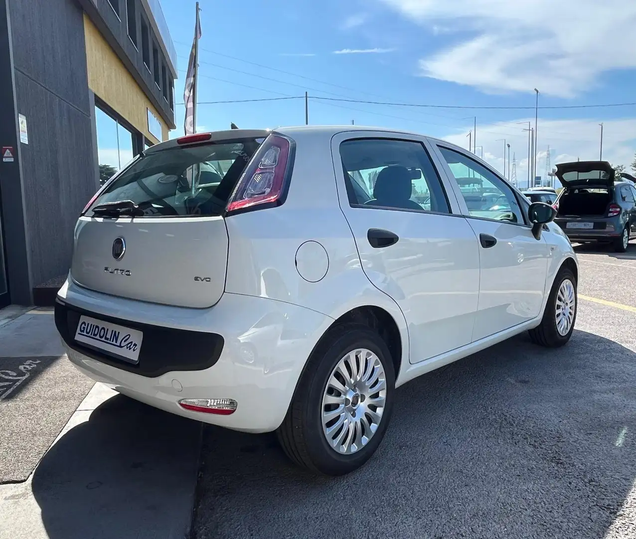 Fiat Punto Evo 5p 1.4 Active Gpl 77cv (NEOPATENTATI) Bianco - 2
