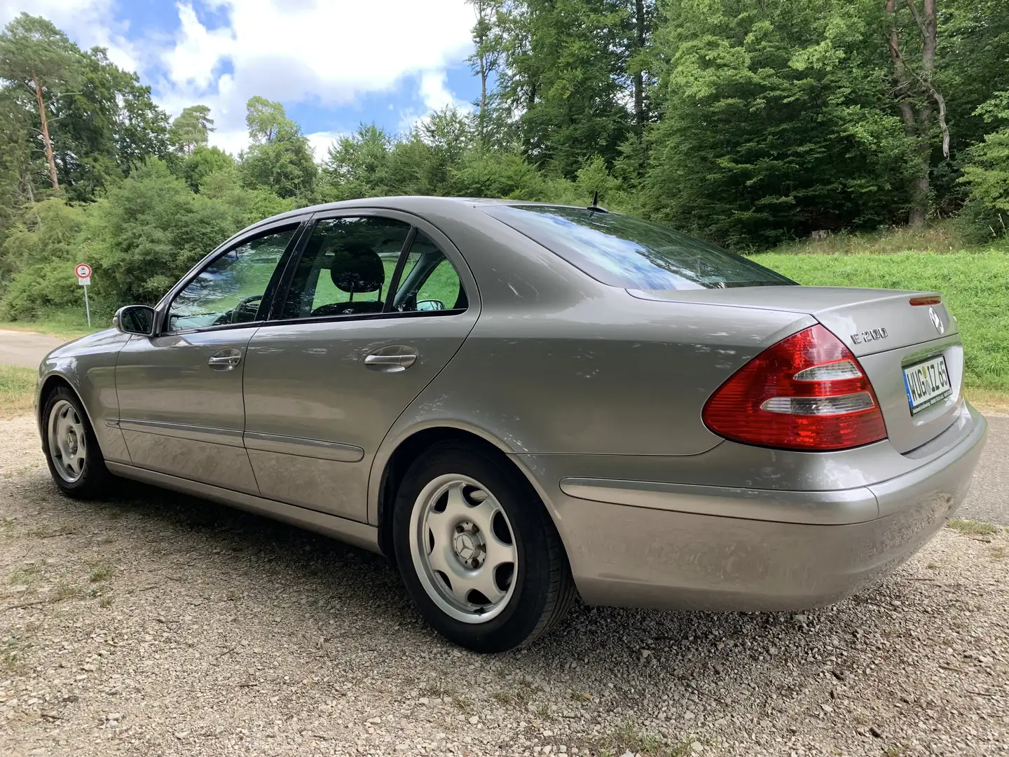 Mercedes-Benz E 200 CDI Classic - 2
