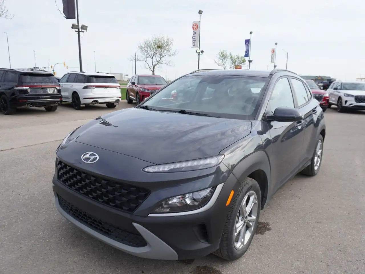 Hyundai KONA снимка Hyundai KONA