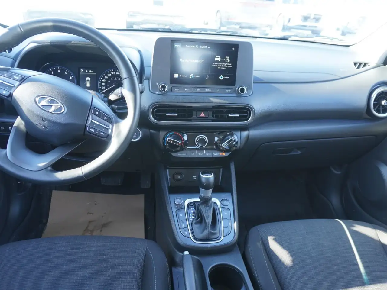Hyundai KONA снимка Hyundai KONA