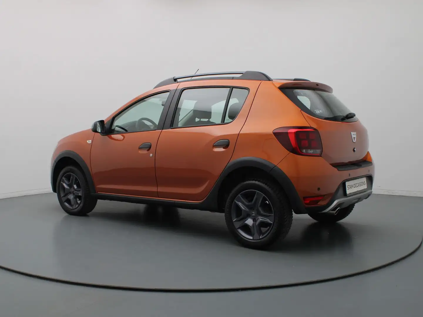 Dacia Sandero 0.9 TCe SL Stepway Airco | Cruise | Navi | Parkeer Oranje - 2