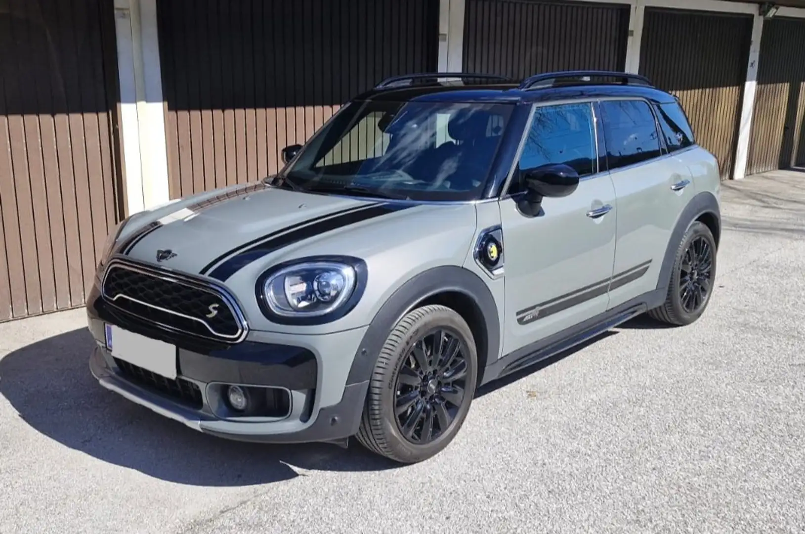 MINI Countryman SE All4 MINI Countryman Hybrid PHEV SE ALL4 Aut. Grau - 1