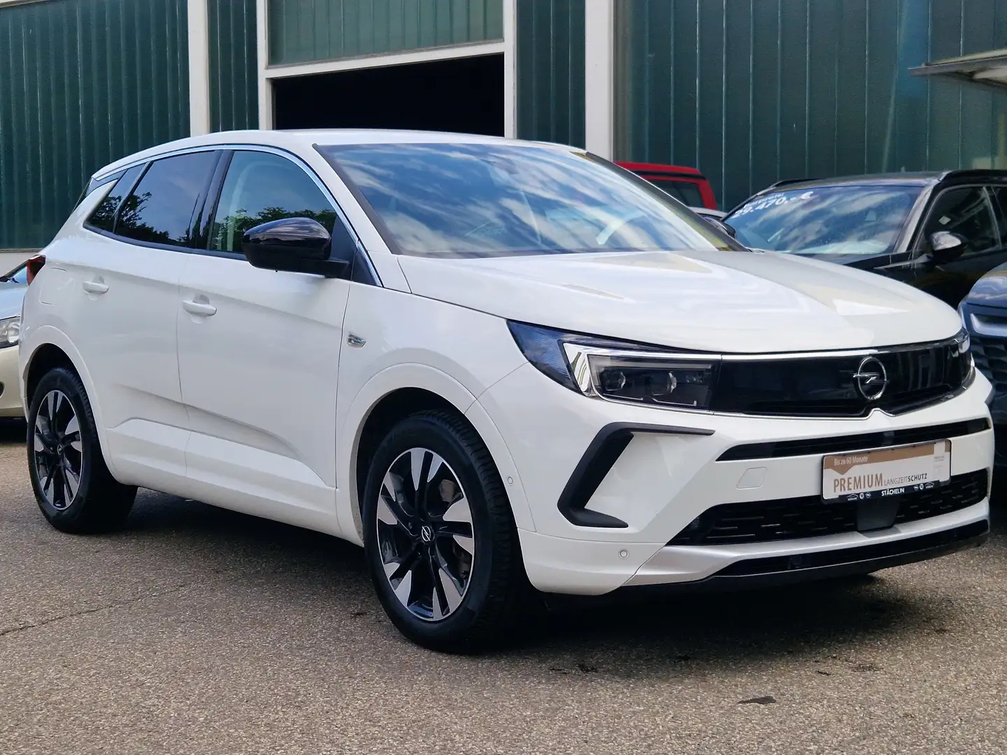 Opel Grandland 1.2T AUT.360 KAMERA,PDC,LED,NAVI Weiß - 2