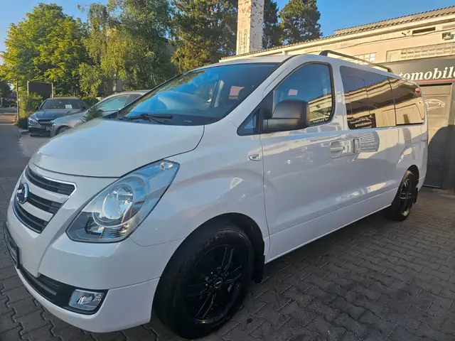 Hyundai H-1
