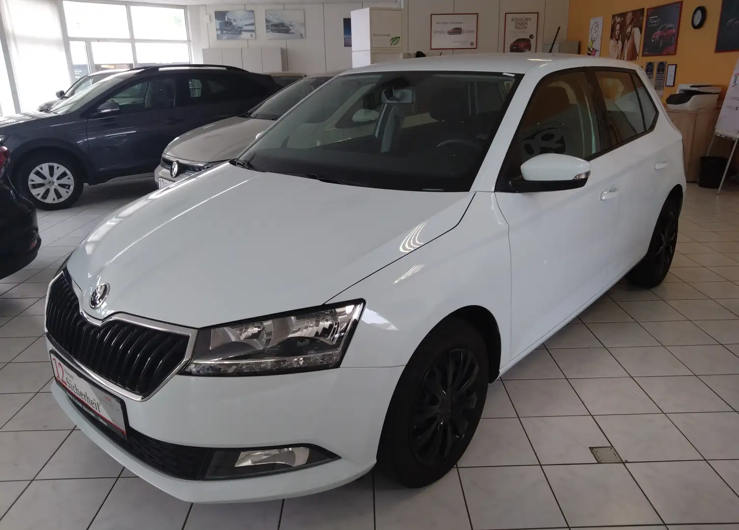 Skoda Fabia 1.0 TSI Cool Plus Sitzheizung DAB PDC Blanco - 1