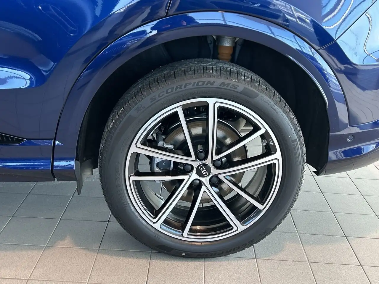Audi Q5 снимка Audi Q5
