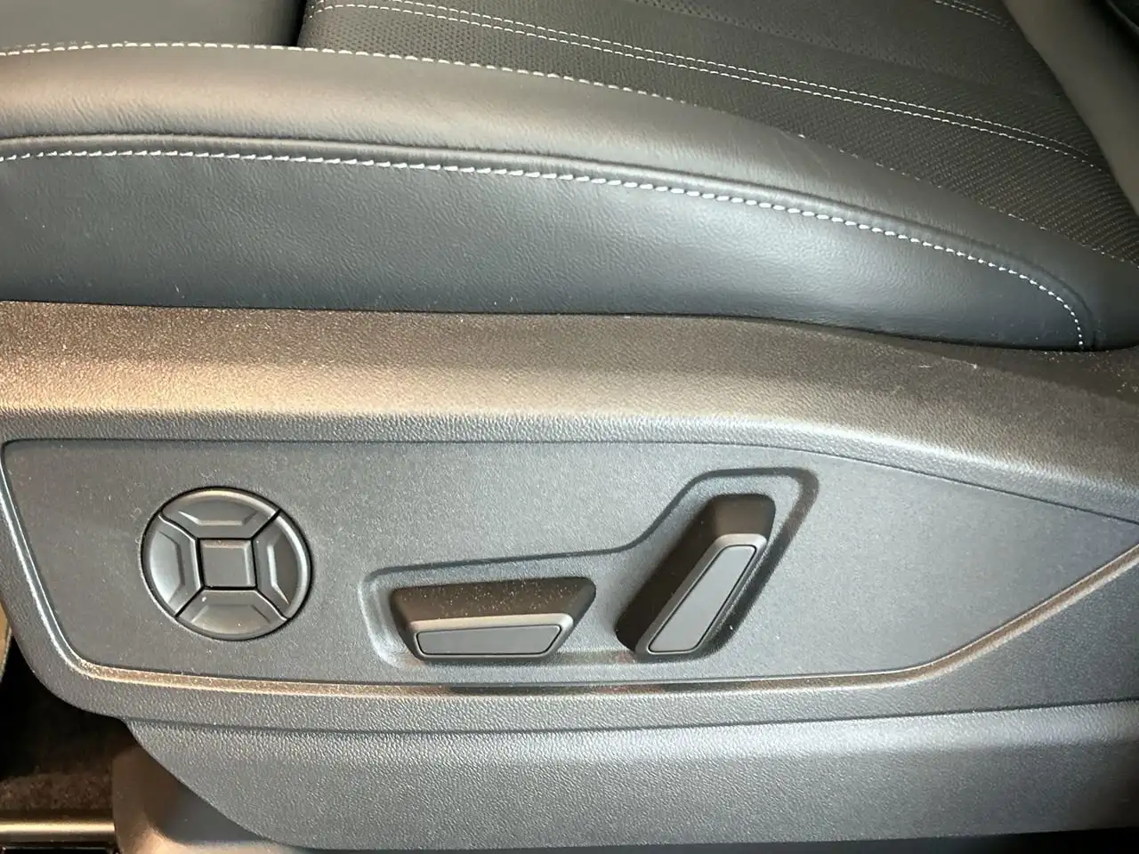 Audi Q5 снимка Audi Q5