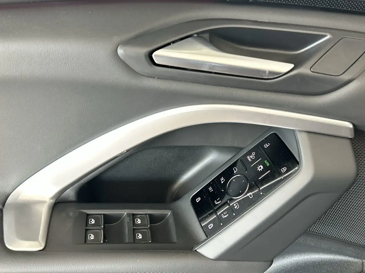 Audi Q5 снимка Audi Q5