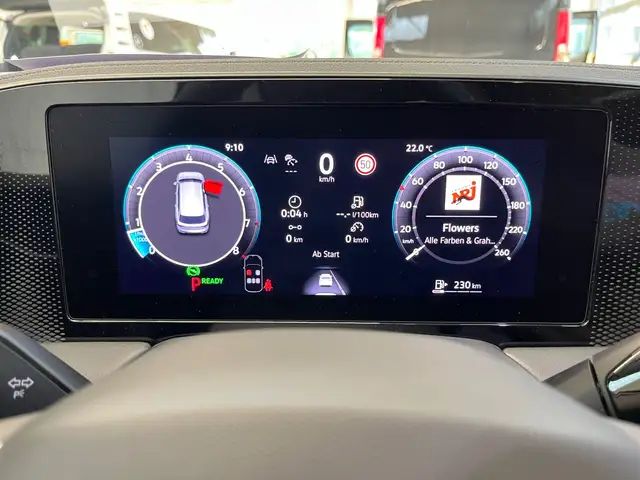 Volkswagen Passat view 12