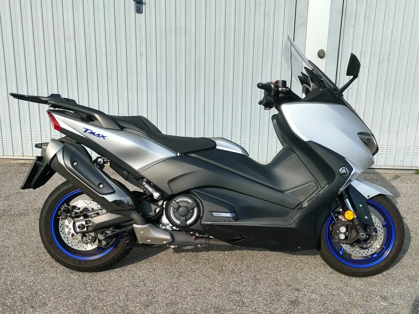 Yamaha TMAX 530 sx Grigio - 1